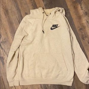 Women’s S Nike Sportswear Essential sweatshirt